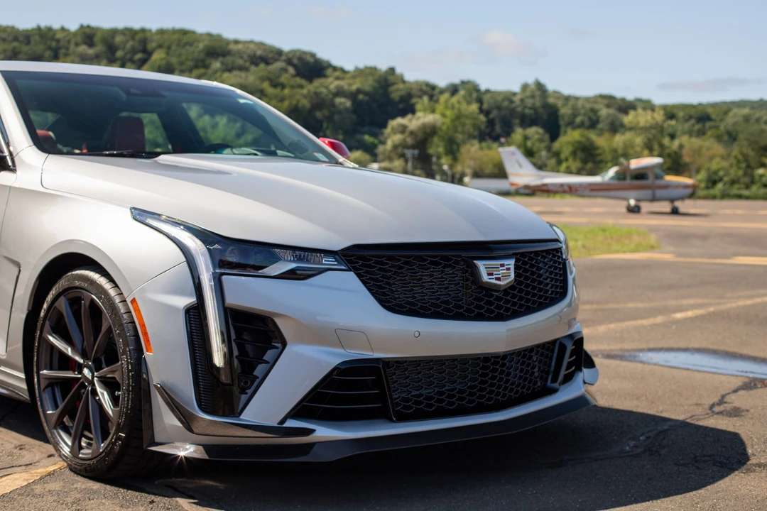 2024 Cadillac CT4-V Blackwing - Image 17 of 31