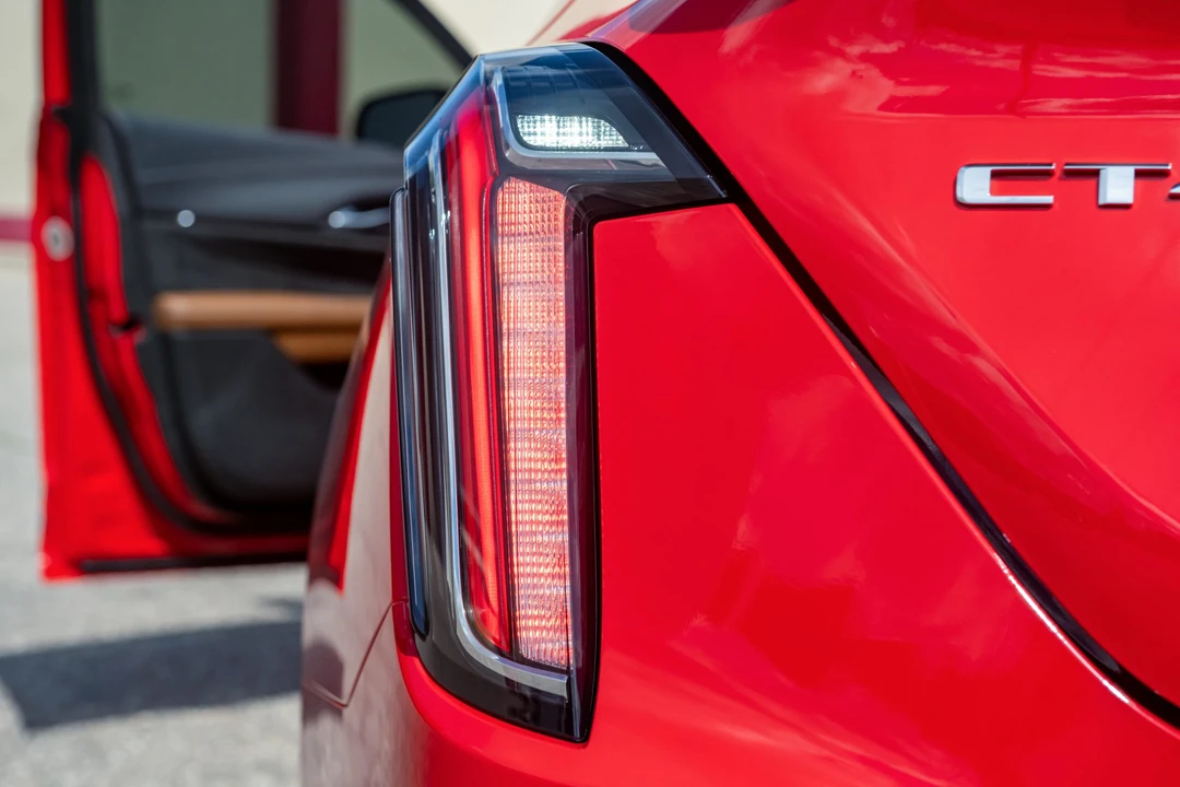 2024 Cadillac CT4-V Blackwing - Image 21 of 31