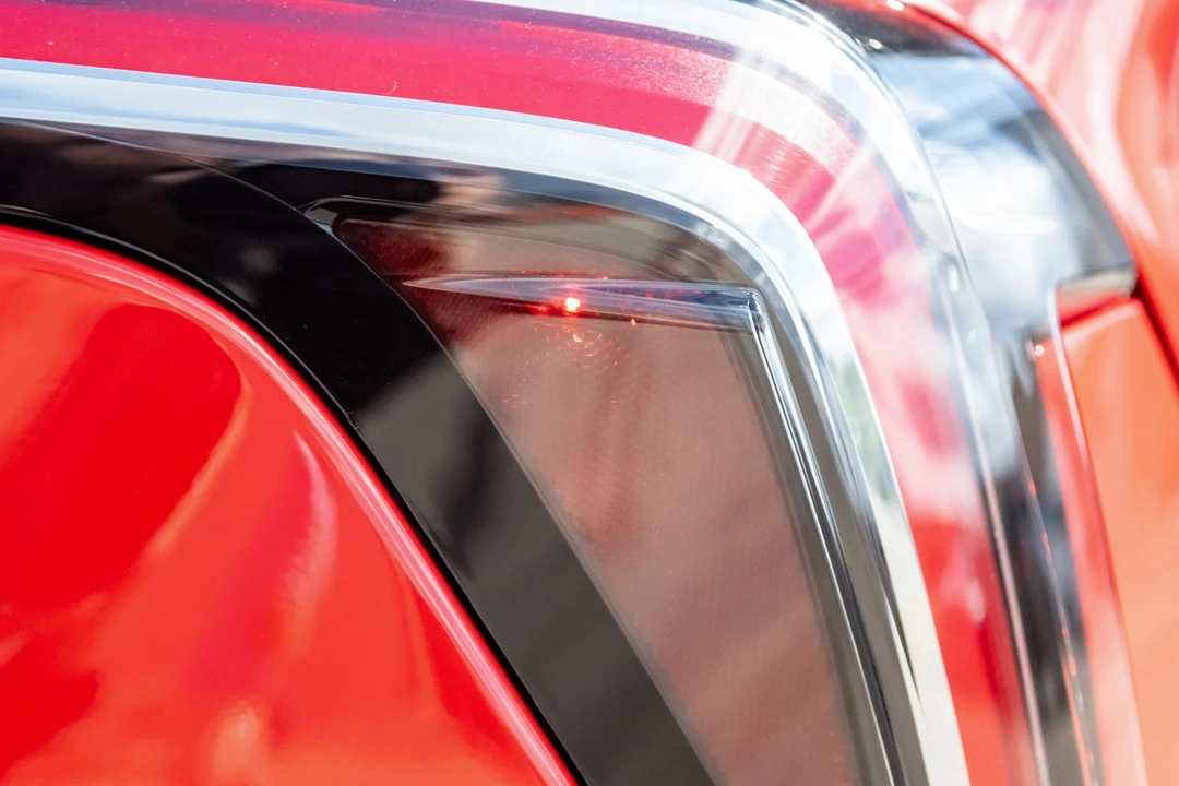 2024 Cadillac CT4-V Blackwing - Image 24 of 31