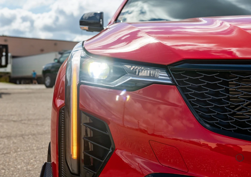 2024 Cadillac CT4-V Blackwing - Image 13 of 31
