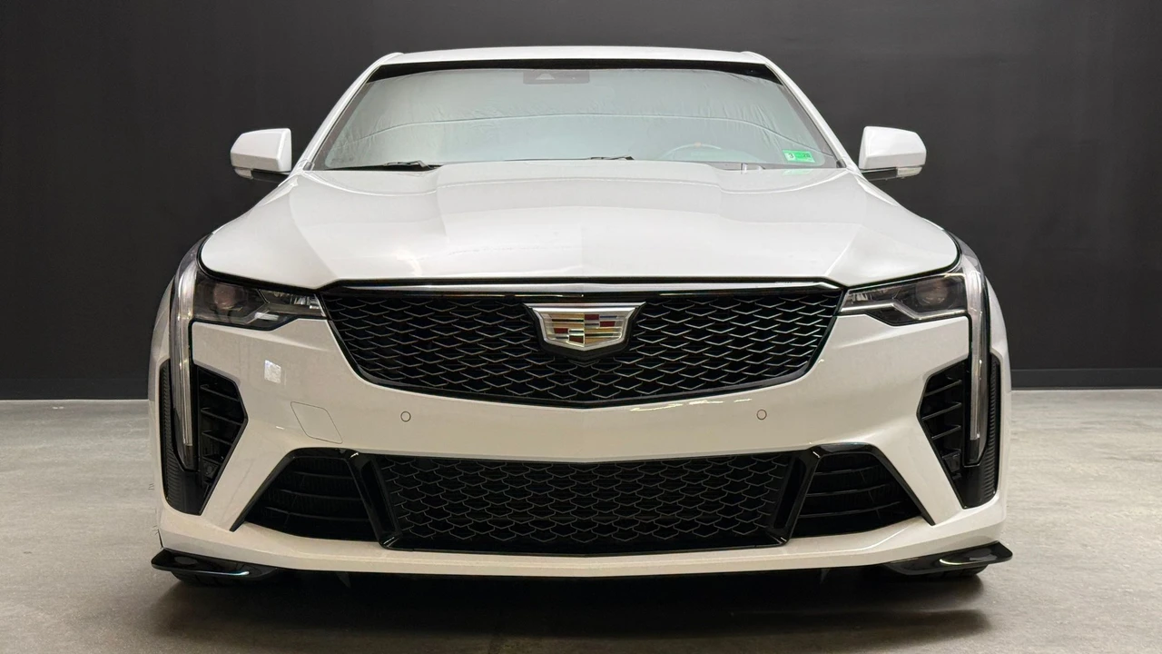 2024 Cadillac CT4-V Blackwing - Image 2 of 23