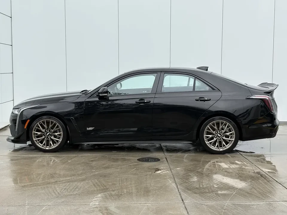 2024 Cadillac CT4-V Blackwing - Image 4 of 15
