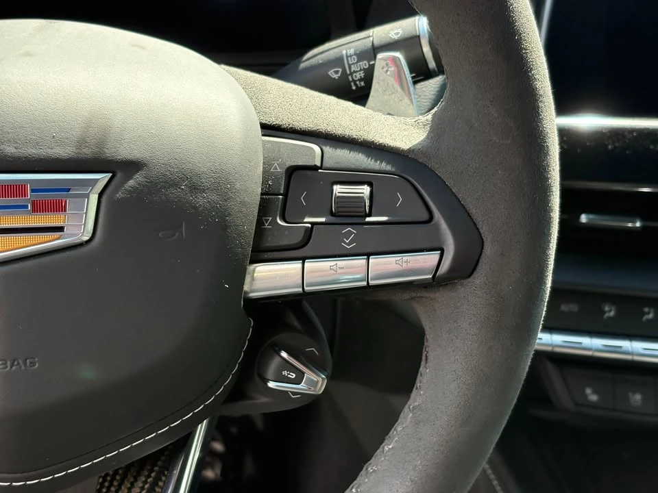 2024 Cadillac CT4-V Blackwing - Image 4 of 13