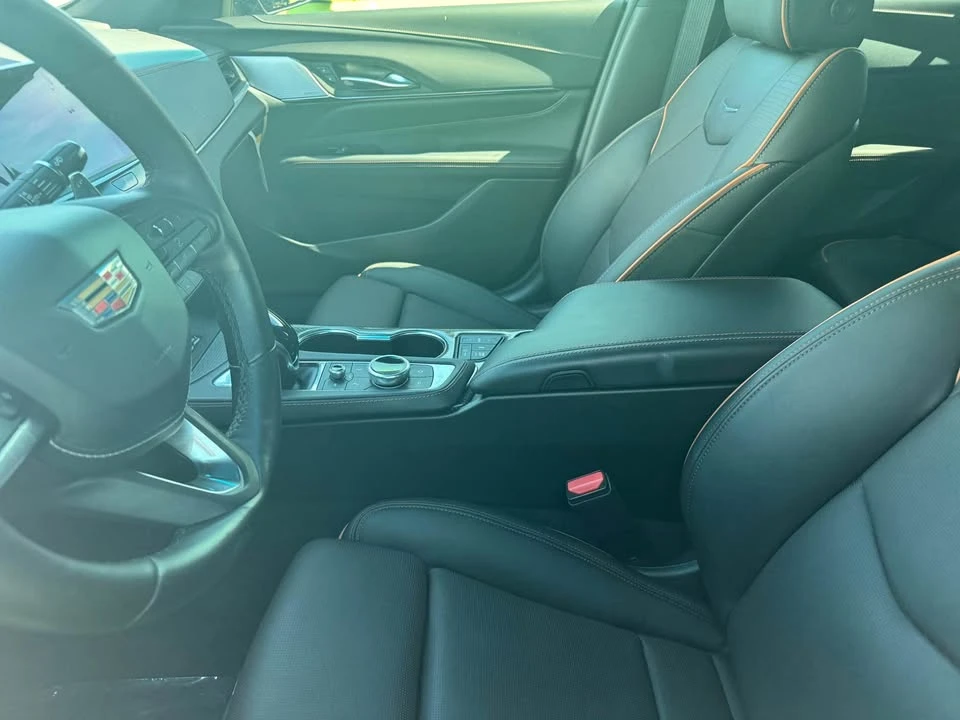 2024 Cadillac CT4-V - Image 9 of 10