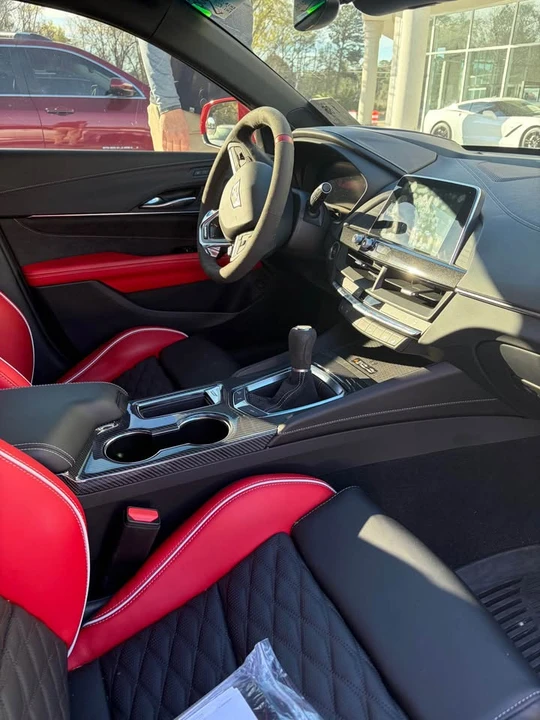 2024 Cadillac CT4-V Blackwing - Image 6 of 7