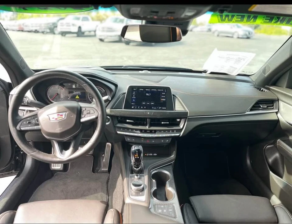 2024 Cadillac CT4-V - Image 6 of 9