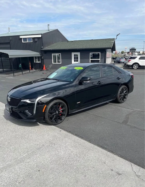 2024 Cadillac CT4-V - Image 2 of 9