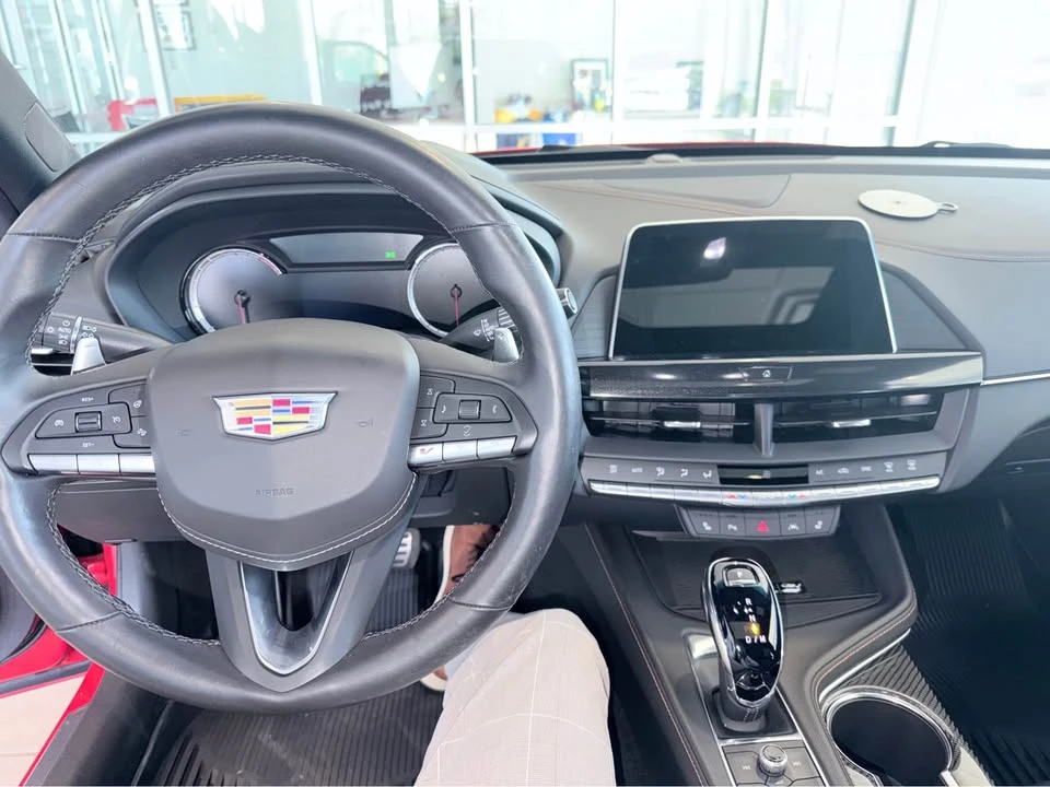 2024 Cadillac CT4-V - Image 13 of 17