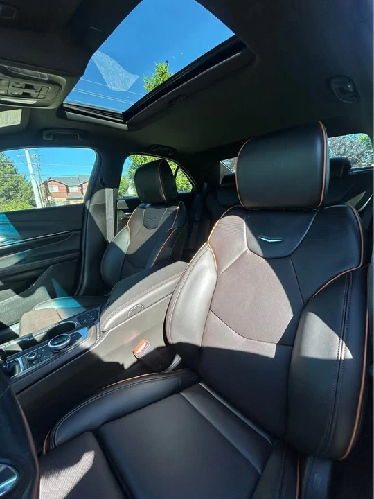 2024 Cadillac CT4-V - Image 8 of 16