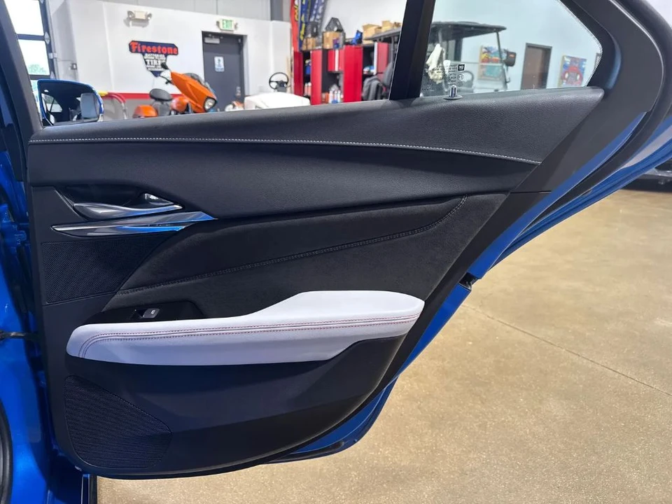 2024 Cadillac CT4-V Blackwing - Image 25 of 31