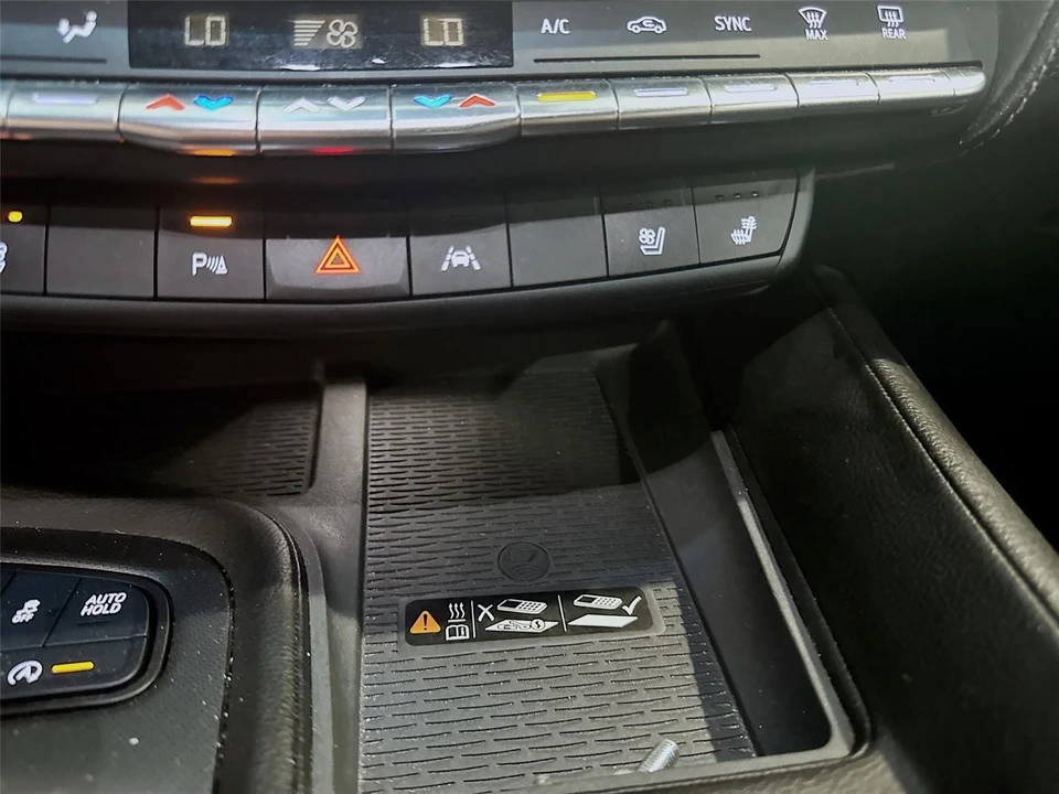 2024 Cadillac CT5 - Image 15 of 21