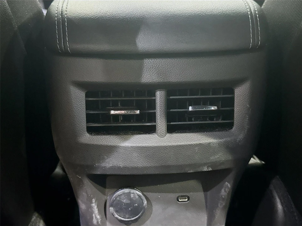 2024 Cadillac CT5 - Image 17 of 21