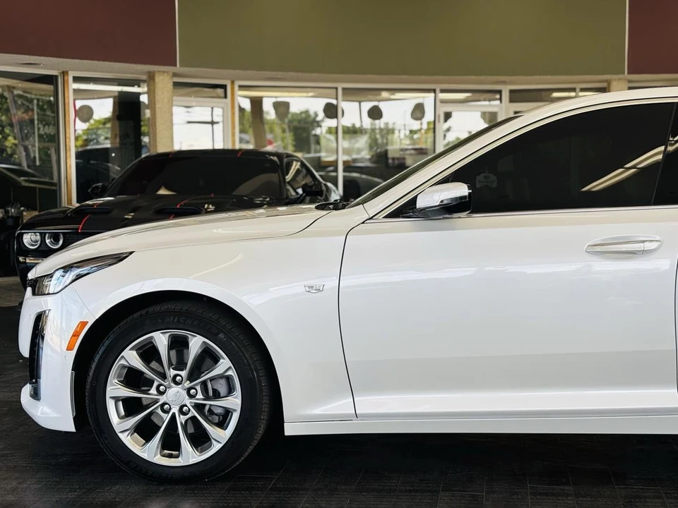 2024 Cadillac CT5 - Image 16 of 31