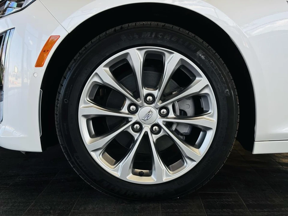 2024 Cadillac CT5 - Image 28 of 31