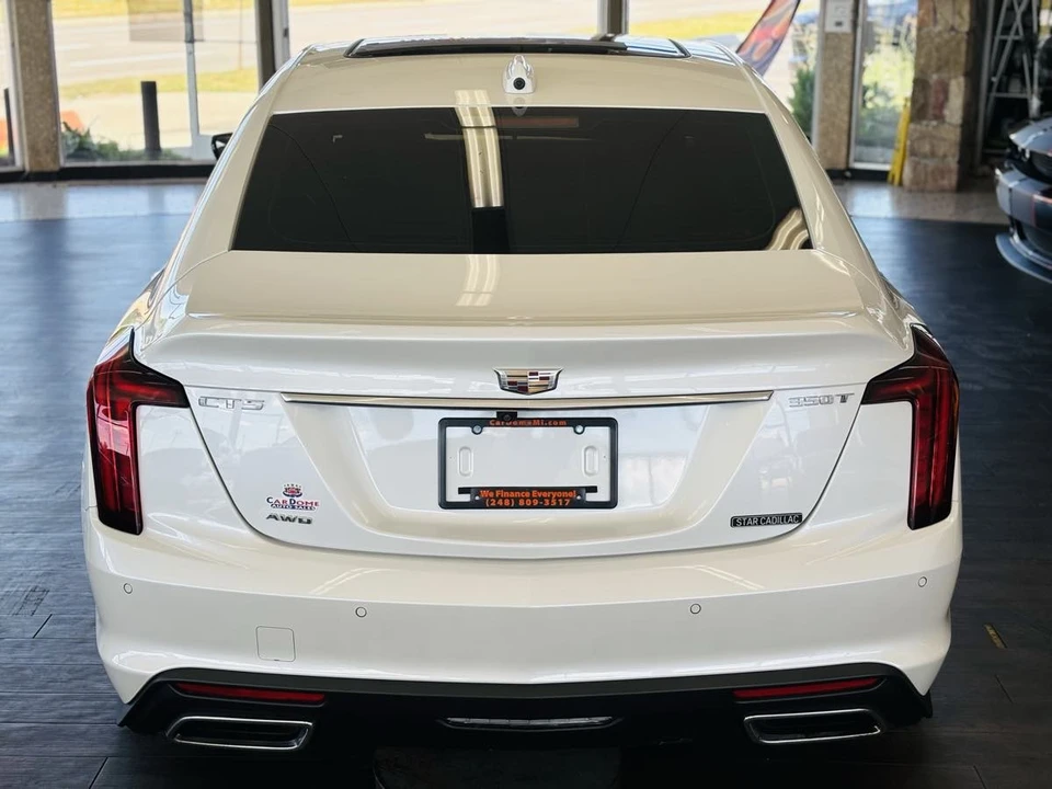 2024 Cadillac CT5 - Image 8 of 31