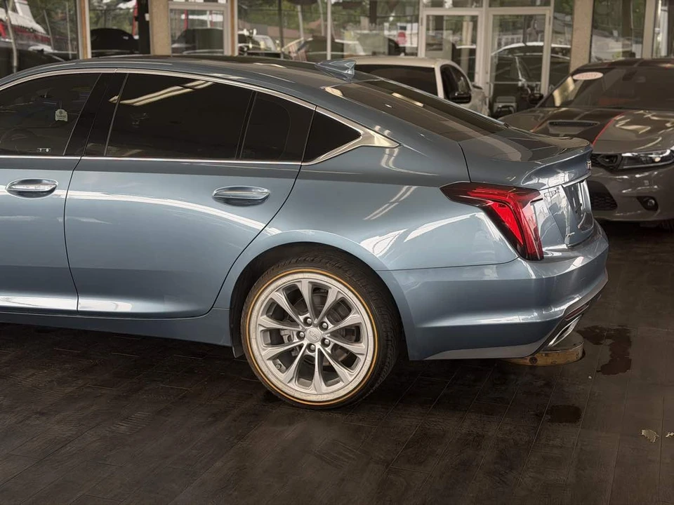 2024 Cadillac CT5 - Image 11 of 31