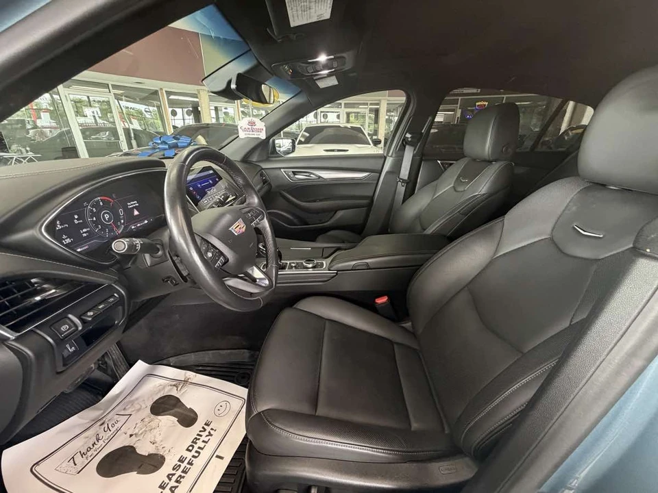 2024 Cadillac CT5 - Image 28 of 31