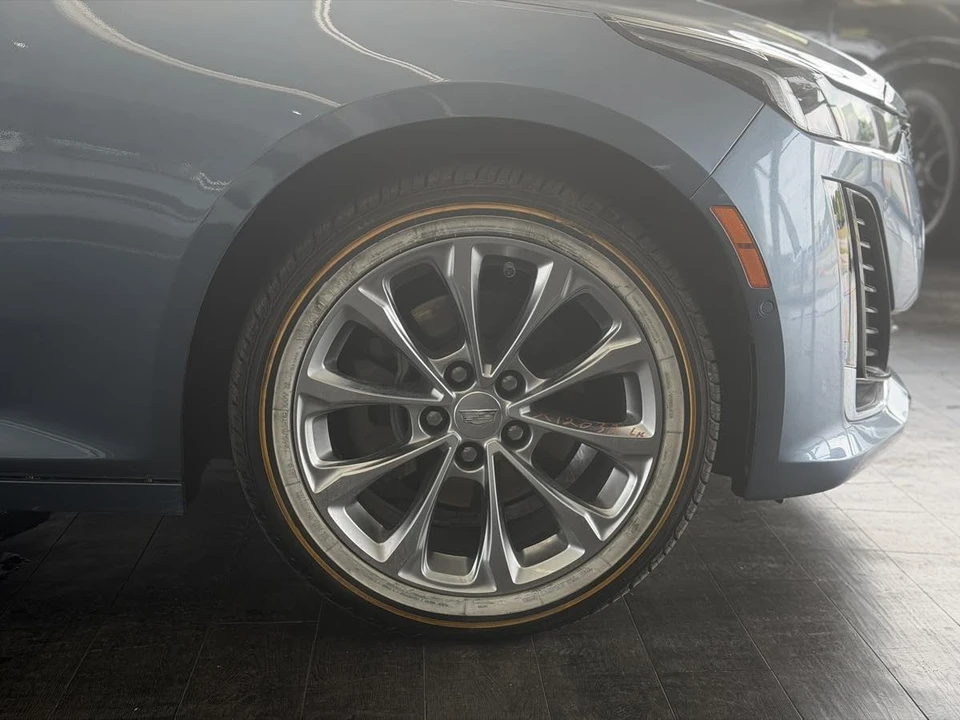 2024 Cadillac CT5 - Image 18 of 31