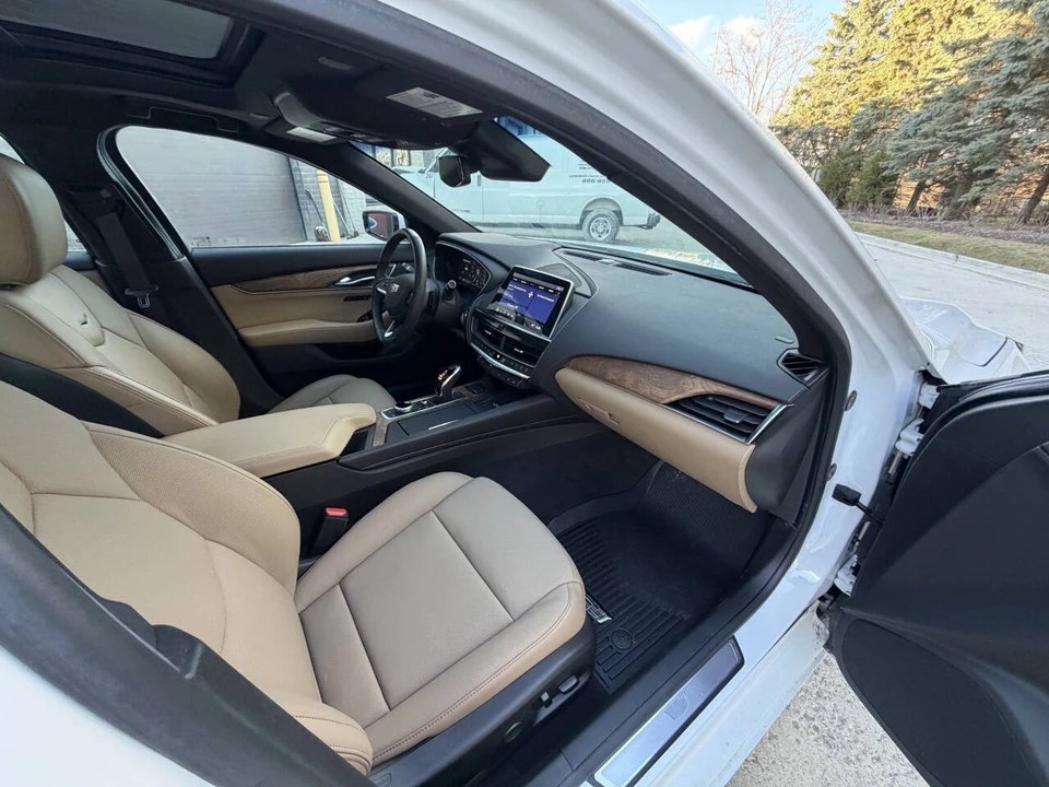 2024 Cadillac CT5 - Image 15 of 19
