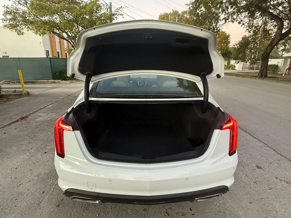 2024 Cadillac CT5 - Image 10 of 19
