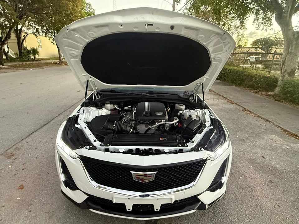 2024 Cadillac CT5 - Image 18 of 19