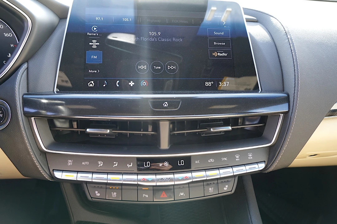 2024 Cadillac CT5 - Image 23 of 27