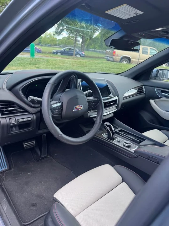 2024 Cadillac CT5 - Image 6 of 8