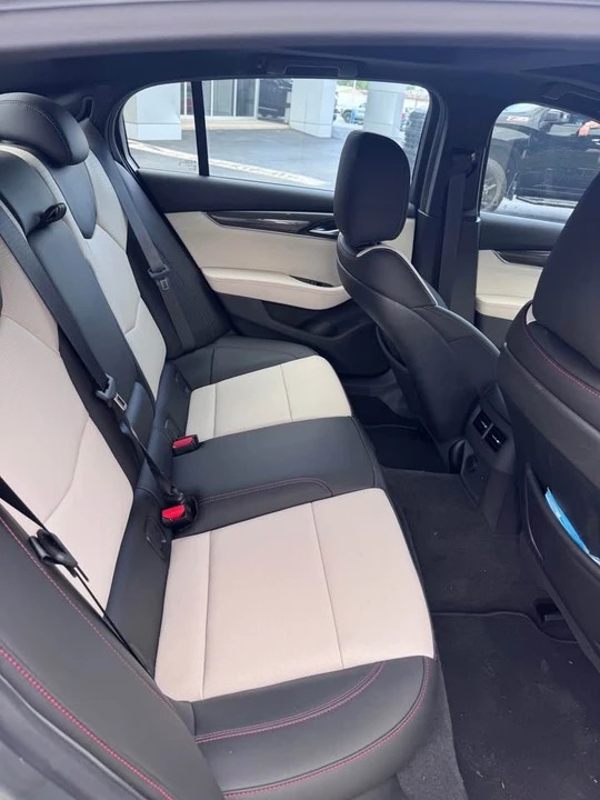 2024 Cadillac CT5 - Image 8 of 8
