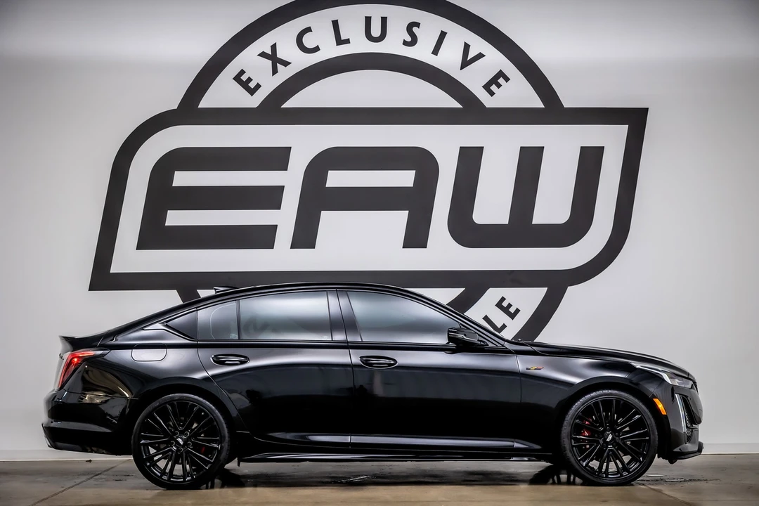 2024 Cadillac CT5-V - Image 9 of 12