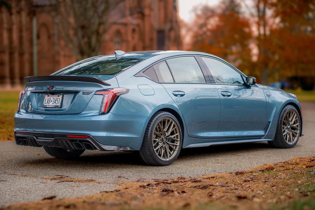 2024 Cadillac CT5-V Blackwing - Image 16 of 31