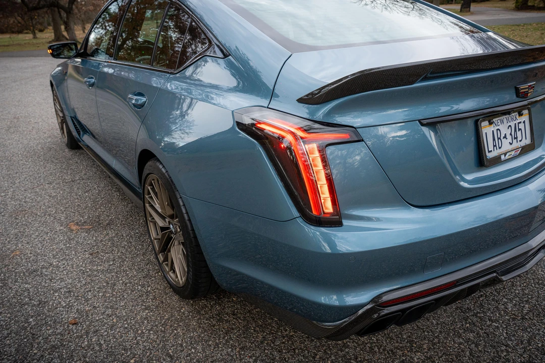 2024 Cadillac CT5-V Blackwing - Image 29 of 31