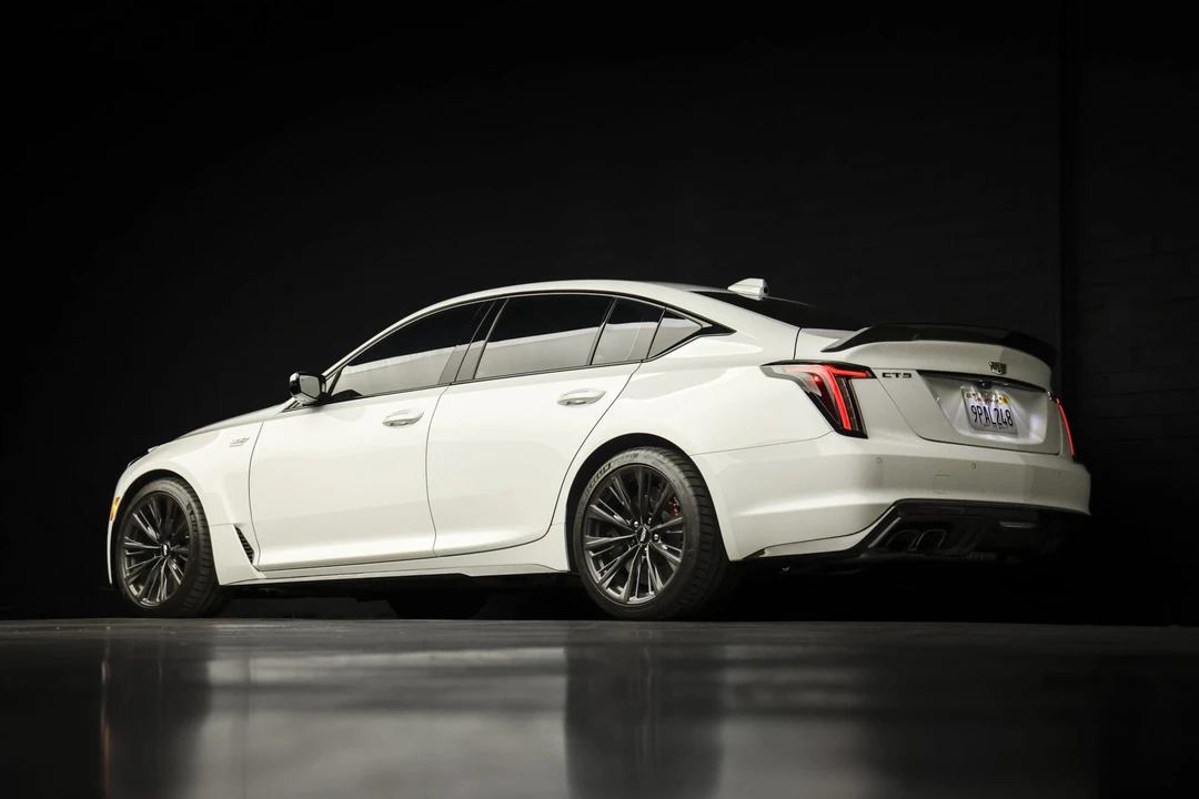 2024 Cadillac CT5-V Blackwing - Image 24 of 31