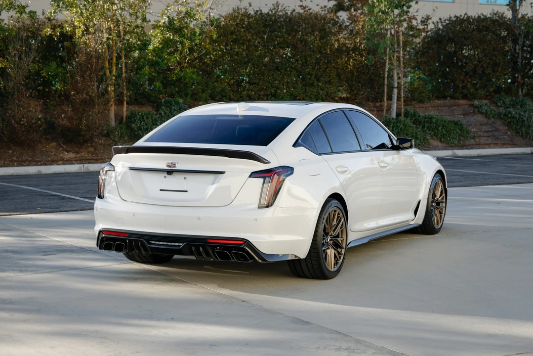 2024 Cadillac CT5-V Blackwing - Image 9 of 31