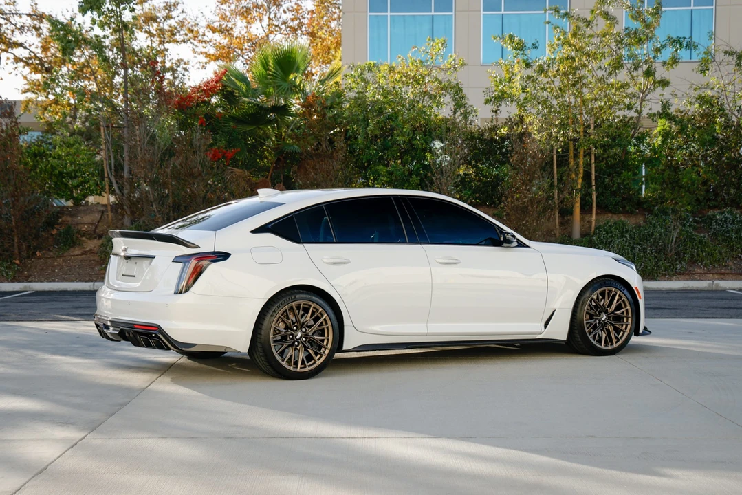 2024 Cadillac CT5-V Blackwing - Image 11 of 31
