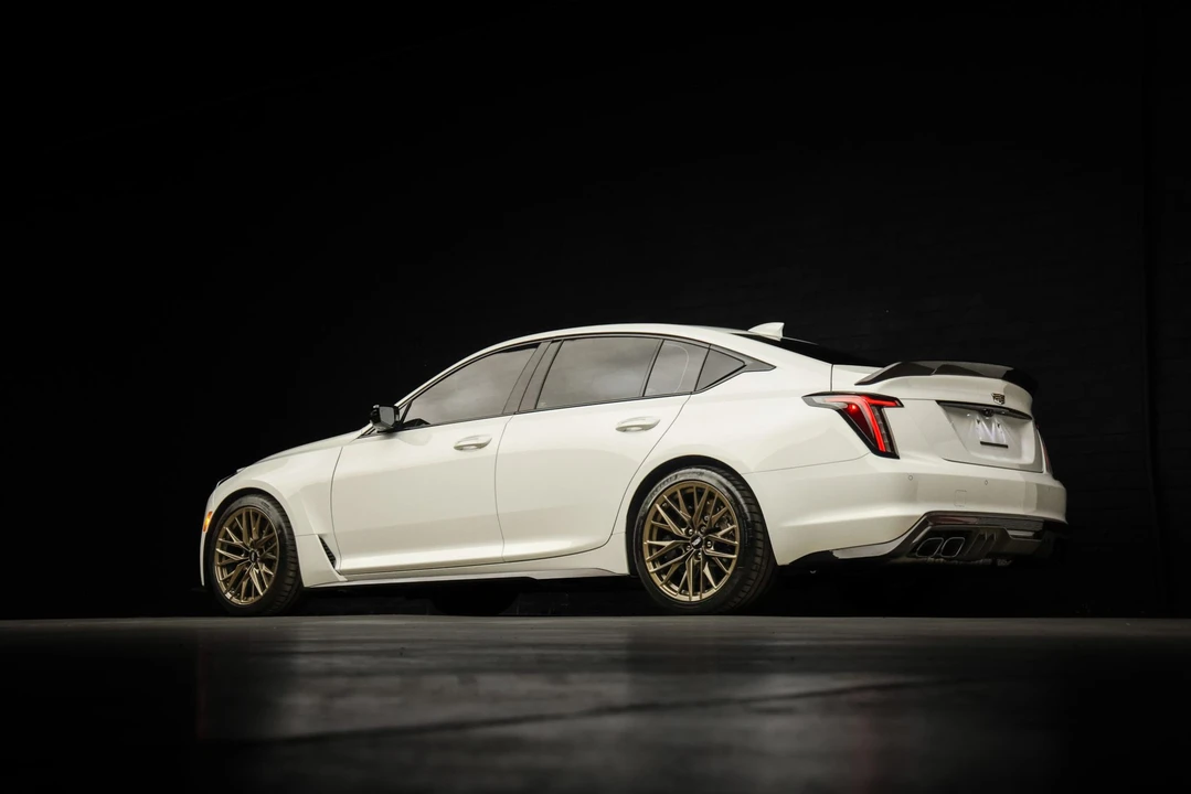 2024 Cadillac CT5-V Blackwing - Image 27 of 31