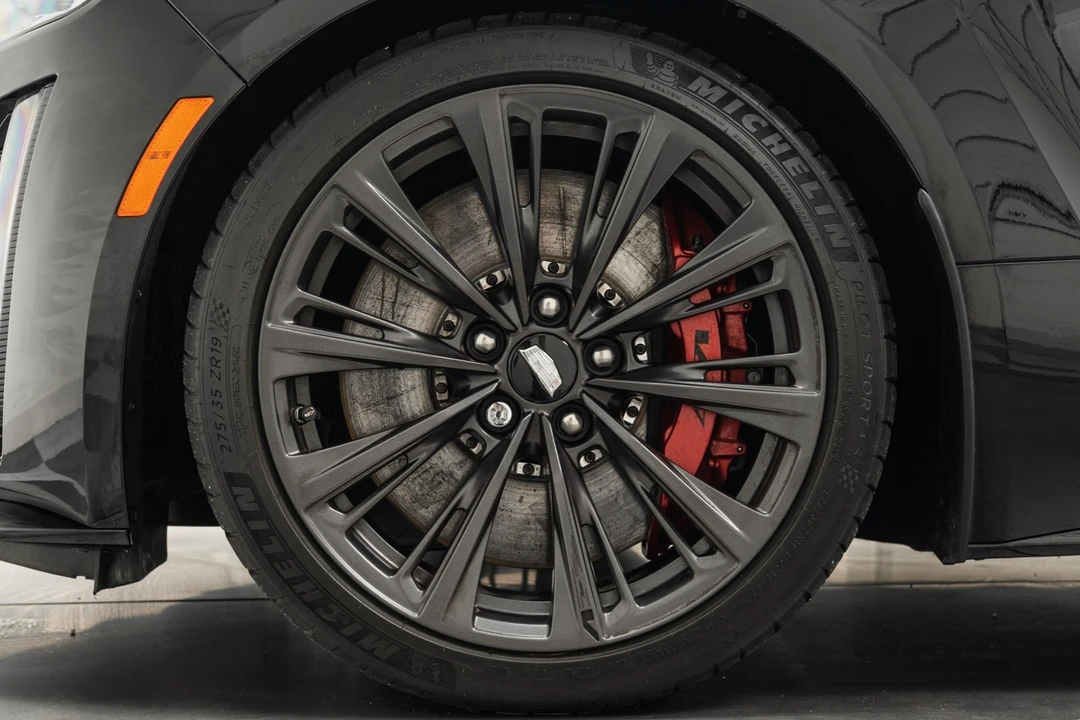 2024 Cadillac CT5-V Blackwing - Image 10 of 21
