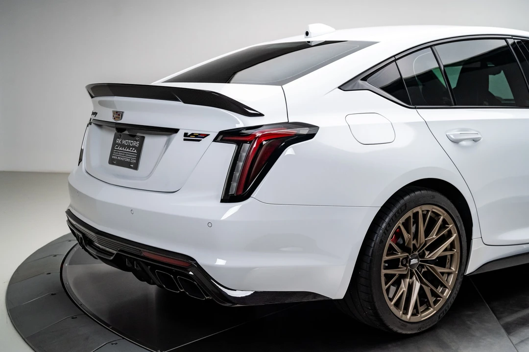 2024 Cadillac CT5-V Blackwing - Image 6 of 31