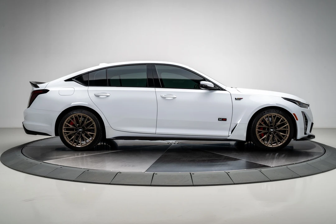 2024 Cadillac CT5-V Blackwing - Image 31 of 31