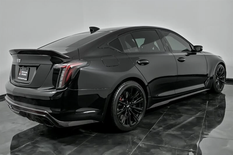 2024 Cadillac CT5-V Blackwing - Image 11 of 12