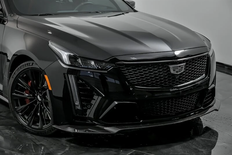 2024 Cadillac CT5-V Blackwing - Image 2 of 12