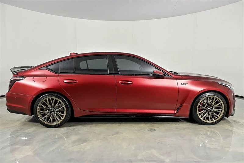 2024 Cadillac CT5-V Blackwing - Image 10 of 31