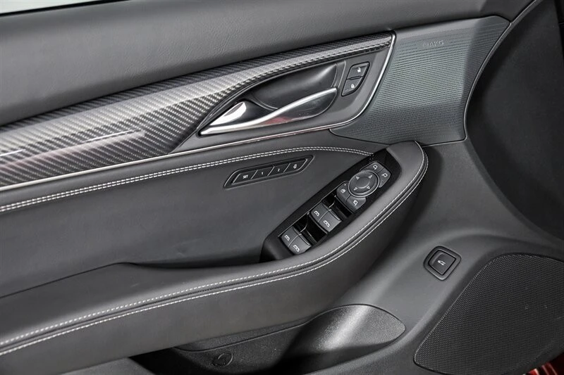 2024 Cadillac CT5-V Blackwing - Image 13 of 31