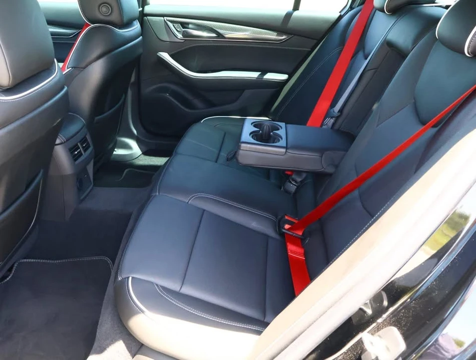 2024 Cadillac CT5-V Blackwing - Image 16 of 20