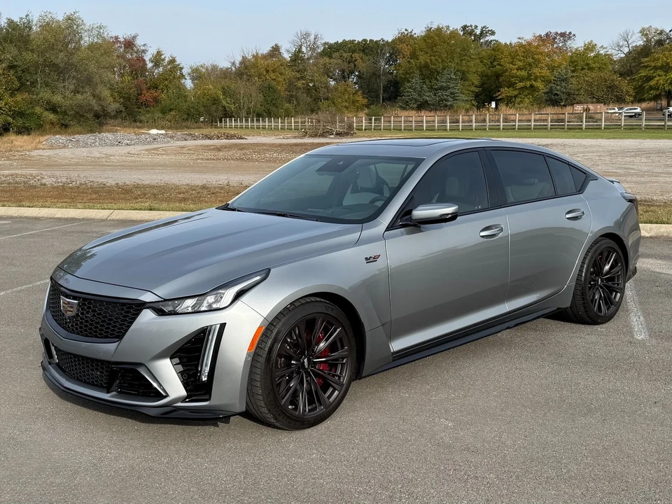 2024 Cadillac CT5-V Blackwing - Image 2 of 12