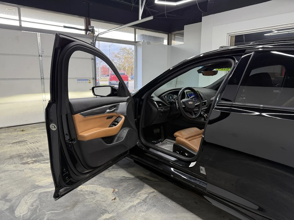 2024 Cadillac CT5-V - Image 11 of 21