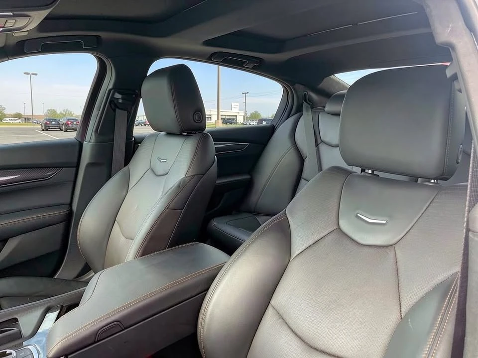 2024 Cadillac CT5-V - Image 7 of 8
