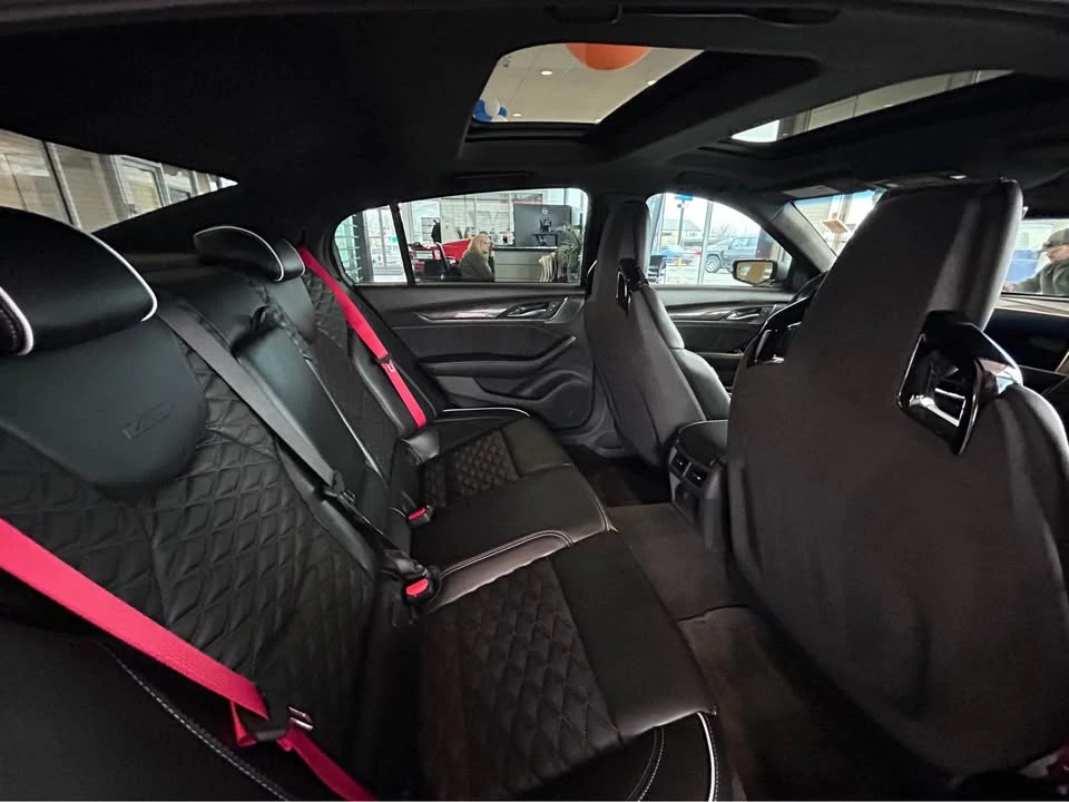 2024 Cadillac CT5-V Blackwing - Image 10 of 16