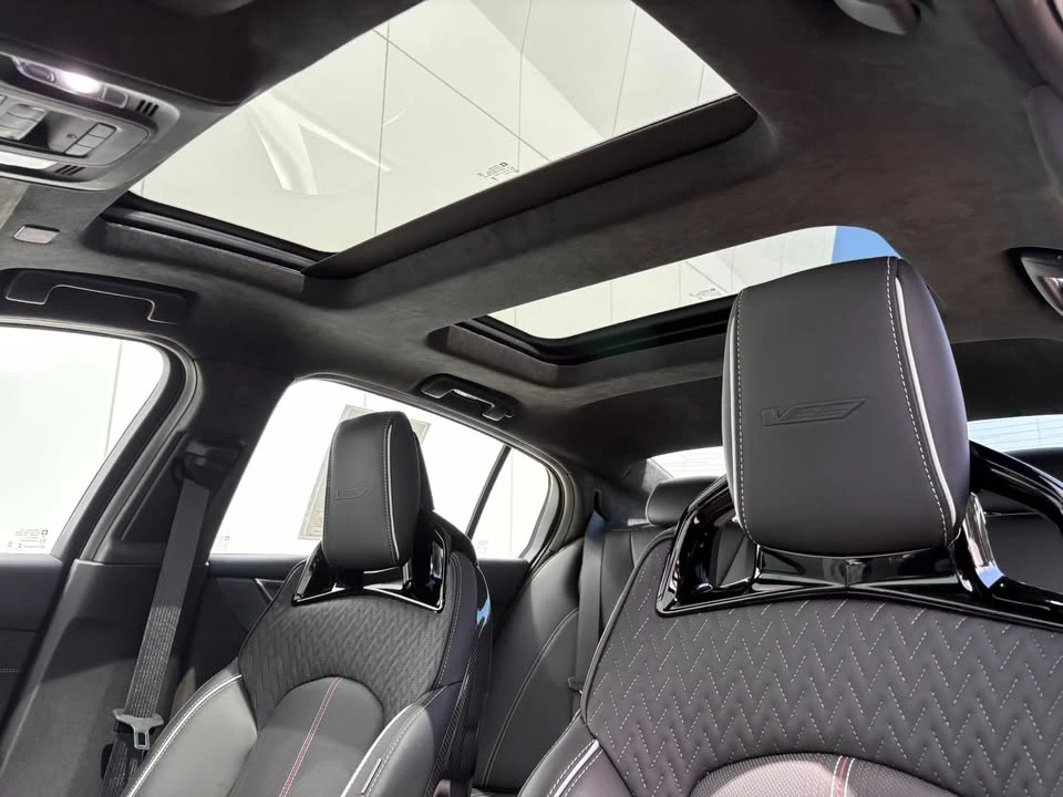2024 Cadillac CT5-V Blackwing - Image 8 of 13