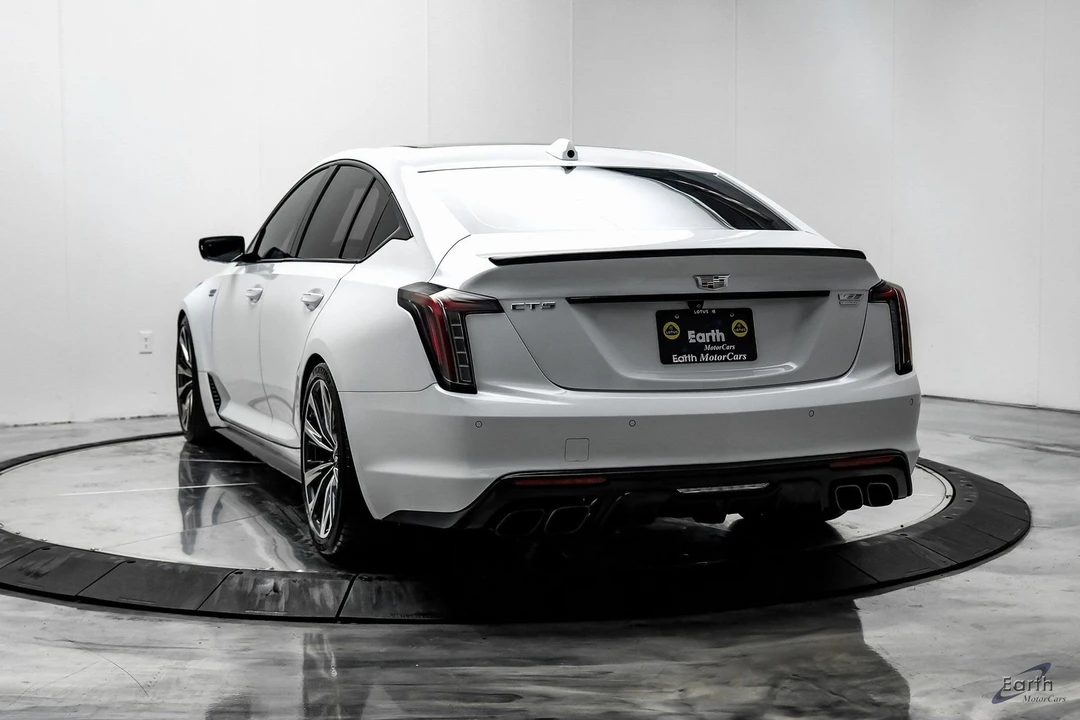 2024 Cadillac CT5-V Blackwing - Image 9 of 12