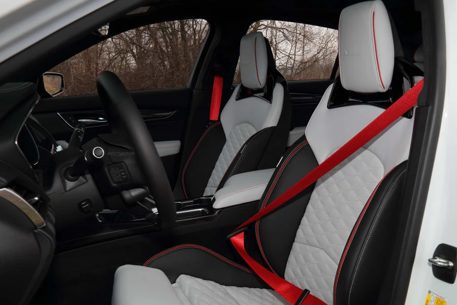2024 Cadillac CT5-V Blackwing - Image 19 of 31